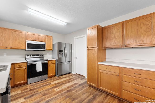 133 Creek Run, House other with 3 bedrooms, 3 bathrooms and null parking in Cibolo TX | Image 12