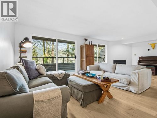 96 Shoreline Cir, Port Moody, BC, V3H5B3 | Card Image