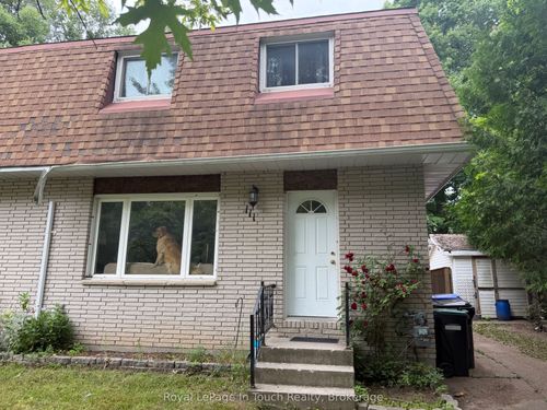 111 Burke St, Penetanguishene, ON, L9M1B2 | Card Image