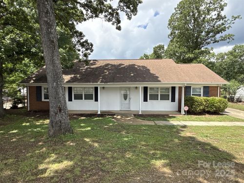 6421 Mill Grove Rd, Indian Trail, NC, 28079-7558 | Card Image