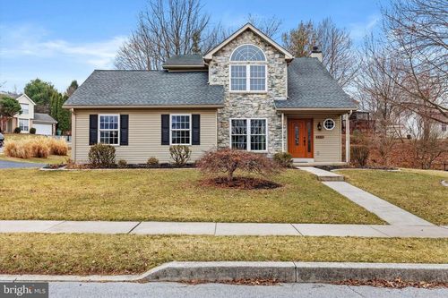 2308 Cypress Dr, HARRISBURG, PA, 17110-9292 | Card Image