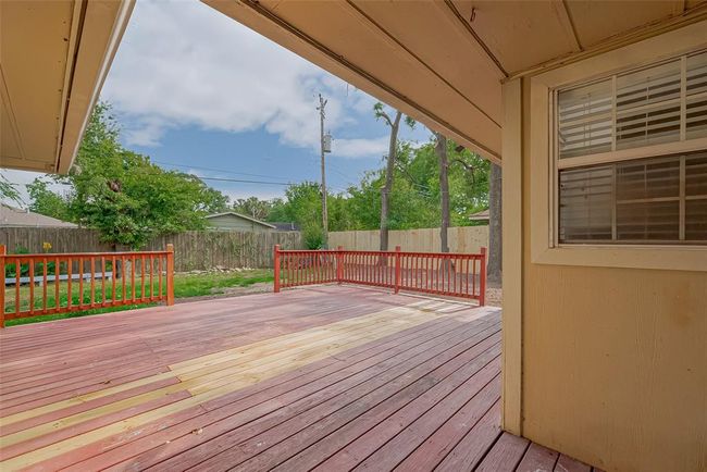 8045 Ridgeview Dr, House other with 3 bedrooms, 2 bathrooms and 1 parking in Houston TX | Image 33