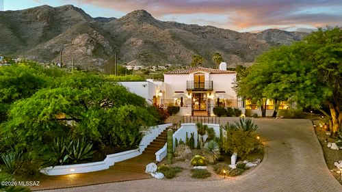 6631 N Los Leones Drive, Tucson, AZ, 85718 | Card Image