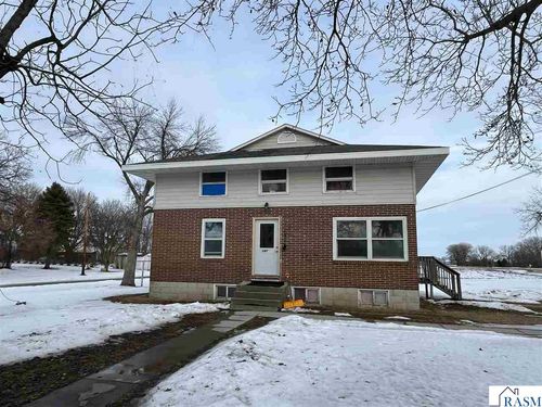 147 5th St N, Butterfield, MN, 56120-5027 | Card Image