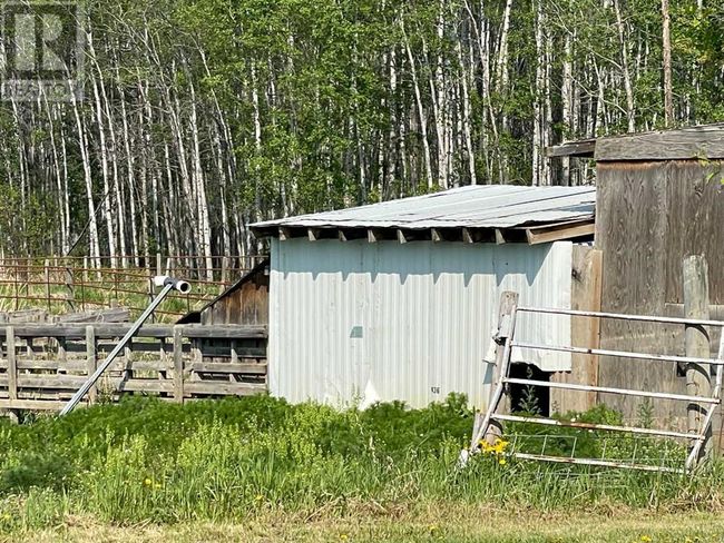 842070 Range Rd, Home with 3 bedrooms, 2 bathrooms and null parking in Fairview AB | Image 42