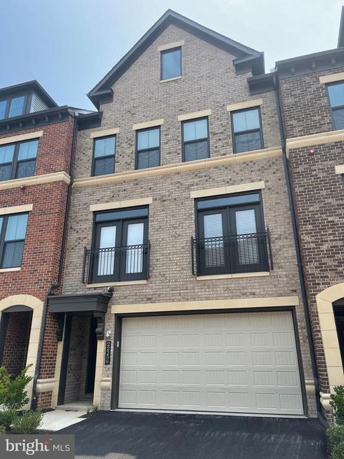 22256 Cornerstone Crossing Ter, ASHBURN, VA, 20148-7715 | Card Image