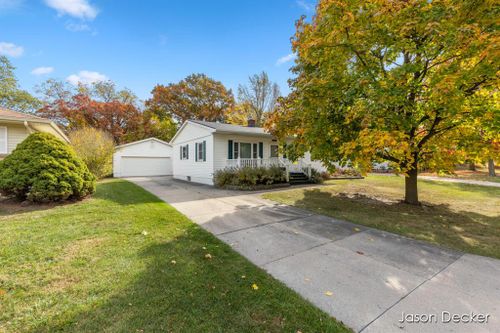 3862 Williamson Avenue Ne, Plainfield Twp, MI, 49525 | Card Image