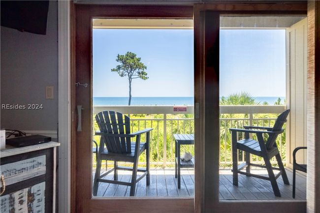 APT-210 - 4 N Forest Beach Dr, Condo with 1 bedrooms, 1 bathrooms and null parking in Hilton Head Island SC | Image 6