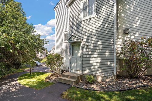 13093 Crimson Clover Ln, Eden Prairie, MN, 55347-5260 | Card Image