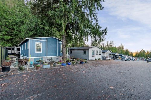 60-53480 Bridal Falls Rd, Rosedale, BC, V0X1X1 | Card Image