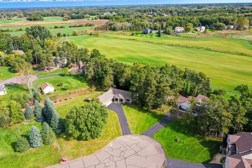 435 147th Ln Ne, Ham Lake, MN, 55304-6055 | Card Image