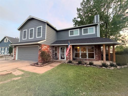 13010 77th Ct, Owasso, OK, 74055-7124 | Card Image