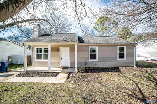 13918 Wyandotte Dr Sw, Huntsville, AL, 35803-2584 | Card Image