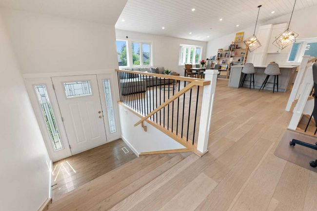 72 Edforth Cres Nw, House other with 5 bedrooms, 3 bathrooms and 4 parking in Calgary AB | Image 5