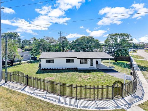 1370 Nw 173rd Ter, Miami Gardens, FL, 33169-5227 | Card Image