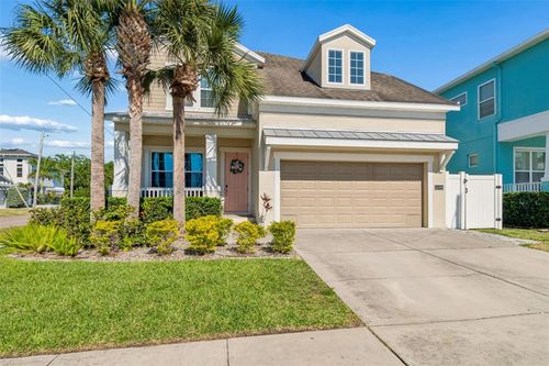 7602 S West Shore Blvd, Tampa, FL, 33616-2215 | Card Image