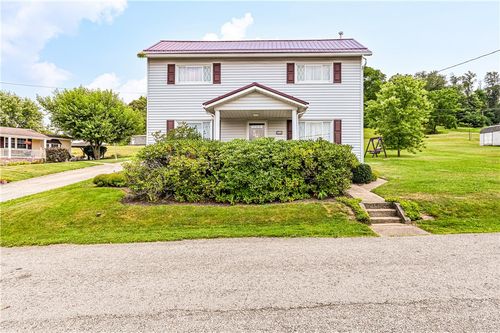 512 Pennsylvania Ave, Connellsville, PA, 15425 | Card Image