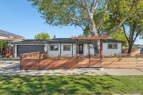 1662 Glazier Drive, Concord, CA, 94521 | Card Image