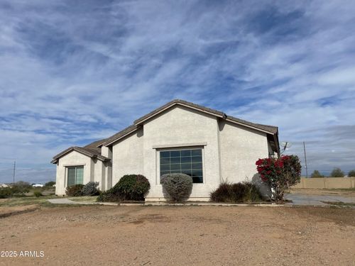 22330 W White Feather Ln, Wittmann, AZ, 85361-8584 | Card Image