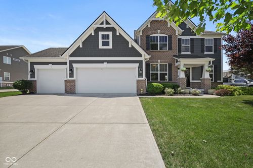 15611 Slip Anchor Ln, Fishers, IN, 46040-6605 | Card Image