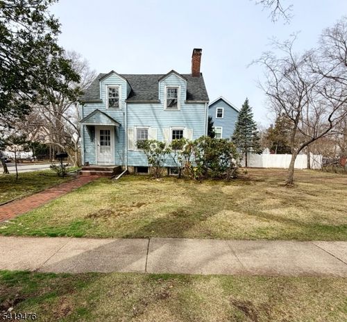 30 Stiles Ave, Morris Plains, NJ, 07950-1817 | Card Image