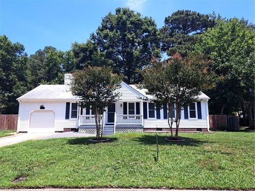 2221 Locks Landing Cres, Chesapeake, VA, 23323-4041 | Card Image