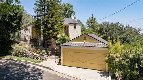15113 Encanto Dr, Sherman Oaks, CA, 91403-4441 | Card Image