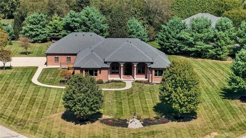 454 Skyland Dr, Bellbrook, OH, 45305-8721 | Card Image