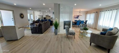 17 Maxine Dr, CAMARILLO, CA, 93010 | Card Image