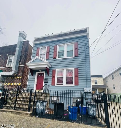 66 Davenport Ave, Newark, NJ, 07107-1924 | Card Image