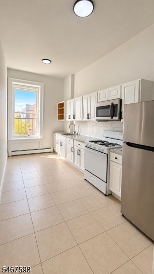 1-1057 E Jersey St, Elizabeth, NJ, 07201-2537 | Card Image