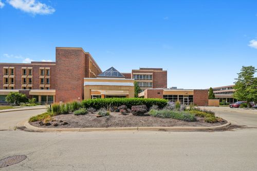 2400 N Rockton Ave, Rockford, IL, 61103-3655 | Card Image