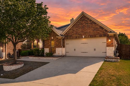 443 Brighton St, Roanoke, TX, 76262-6409 | Card Image