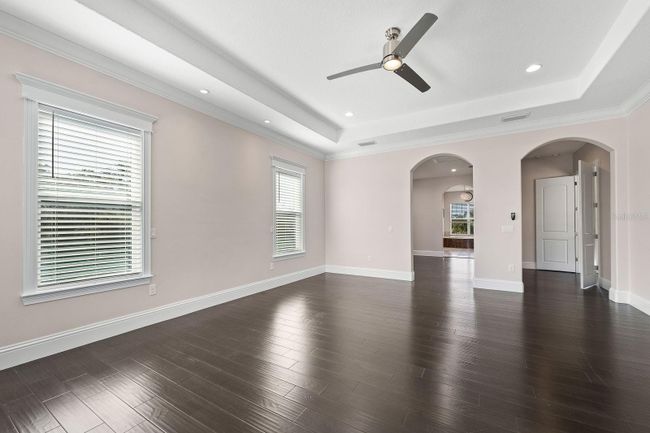 Upstairs master bedroom | Image 29