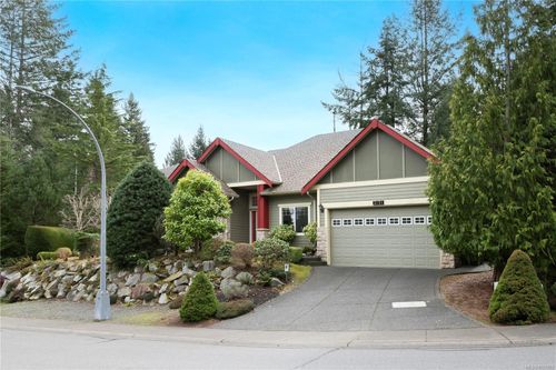 3151 Klanawa Cres, Courtenay, BC, V9N3Z9 | Card Image