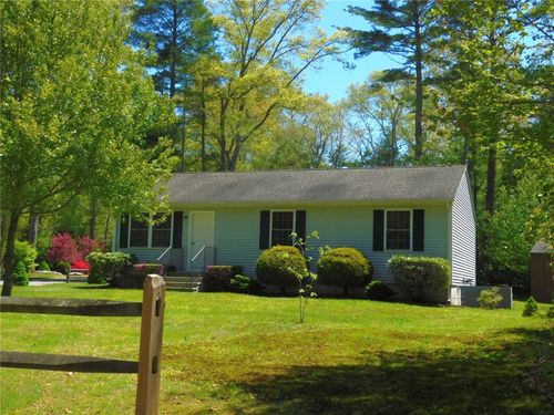 48 Tall Timber Dr, Richmond, RI, 02832-3004 | Card Image