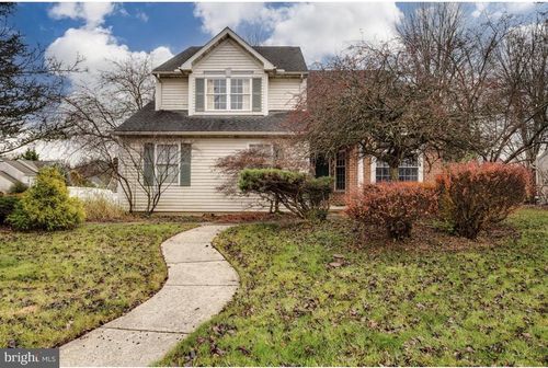 390 Wingspread Dr, READING, PA, 19606-9064 | Card Image