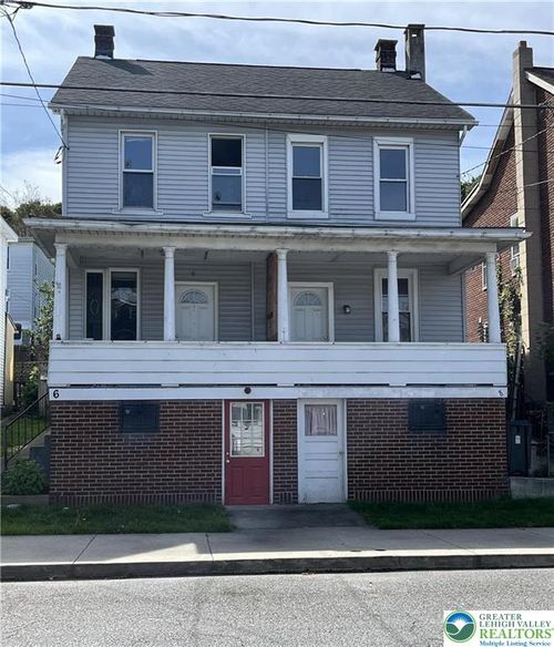 6 W Abbott St, Lansford, PA, 18232-1901 | Card Image