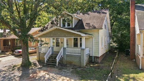 2824 N Glenn Ave, Winston-Salem, NC, 27105-4409 | Card Image