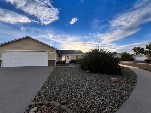 663 Mineral Ct, Fruita, CO, 81521-2454 | Card Image
