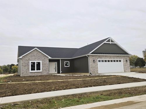 22452 Ash St, Woodburn, IN, 46797-9706 | Card Image