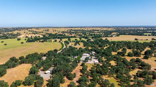 18045 Red Bank Rd, Red Bluff, CA, 96080-9367 | Card Image