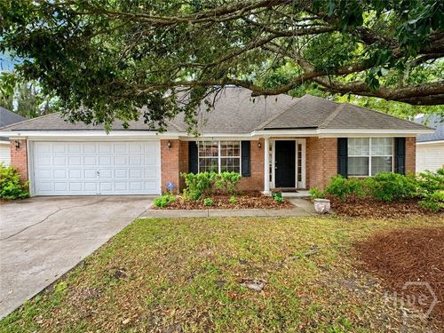 110 Chapel Dr, Savannah, GA, 31406-6265 | Card Image