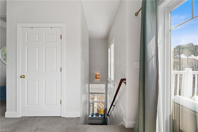 9509 14 Th Bay St, House attached with 4 bedrooms, 3 bathrooms and null parking in Norfolk VA | Image 24