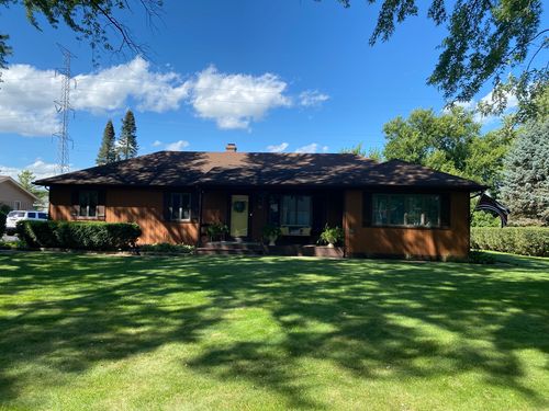 16 Robert Ave, Prospect Heights, IL, 60070-1110 | Card Image