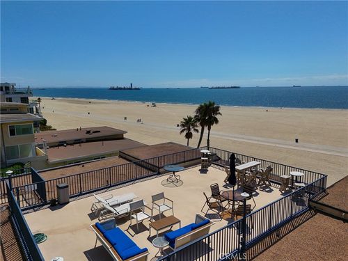 2-1 3rd Pl, Long Beach, CA, 90802-5692 | Card Image