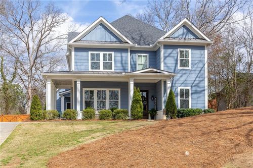 1129 Oakdale Dr Se, Smyrna, GA, 30080-7909 | Card Image