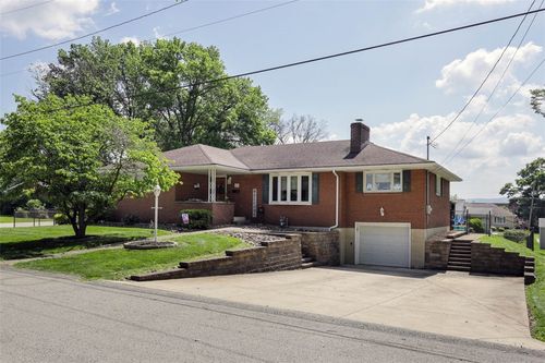 16 Grace Rd, Scottdale, PA, 15683-1427 | Card Image