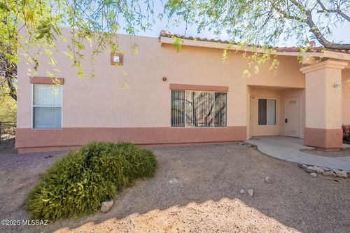 1554 N Paseo La Tinaja, Green Valley, AZ, 85614-3985 | Card Image