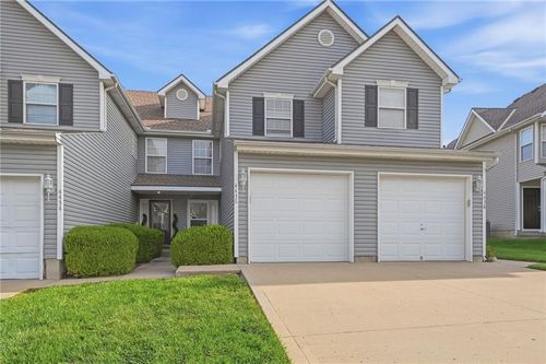 4436 Ne 83rd Ter, Kansas City, MO, 64119-7612 | Card Image
